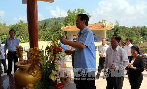Thủ tướng dự lễ khánh thành Bia lưu niệm Quân dân y tại tỉnh Kiên Giang 